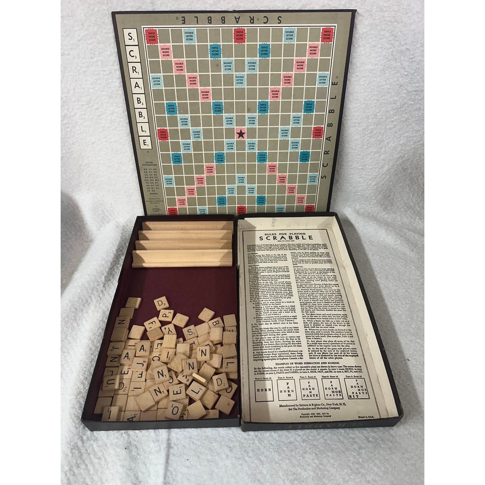 Vintage Scrabble Game Board‎ and Tiles Selchow & Righter Co. Crossword Classic